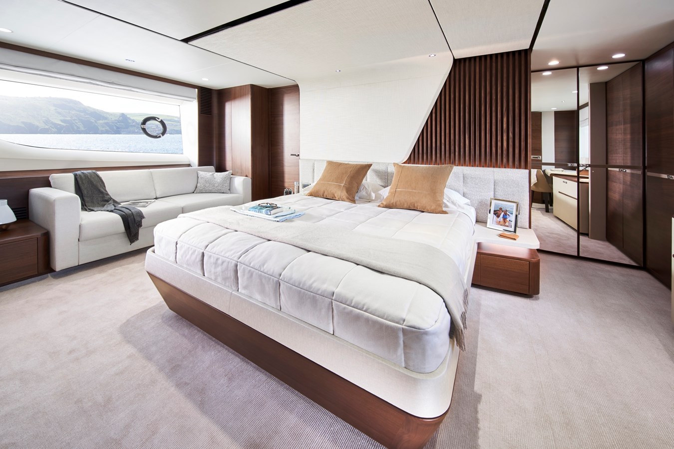 Princess Yachts Motor Yacht Princess Y85 For Sale