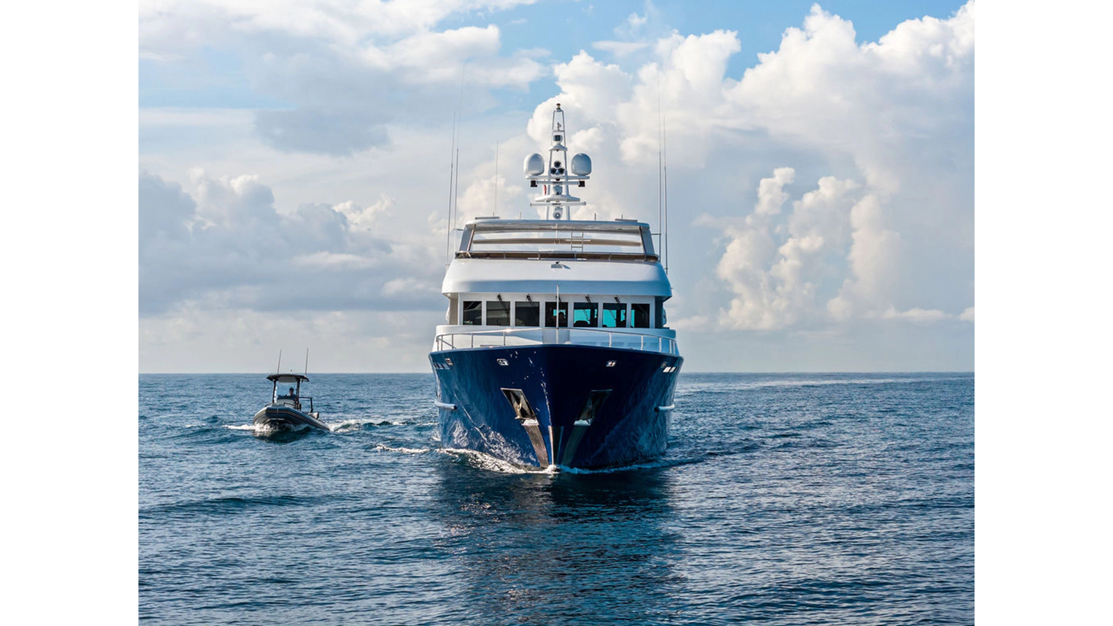 Overing Motor Yacht SAMSARA For Sale
