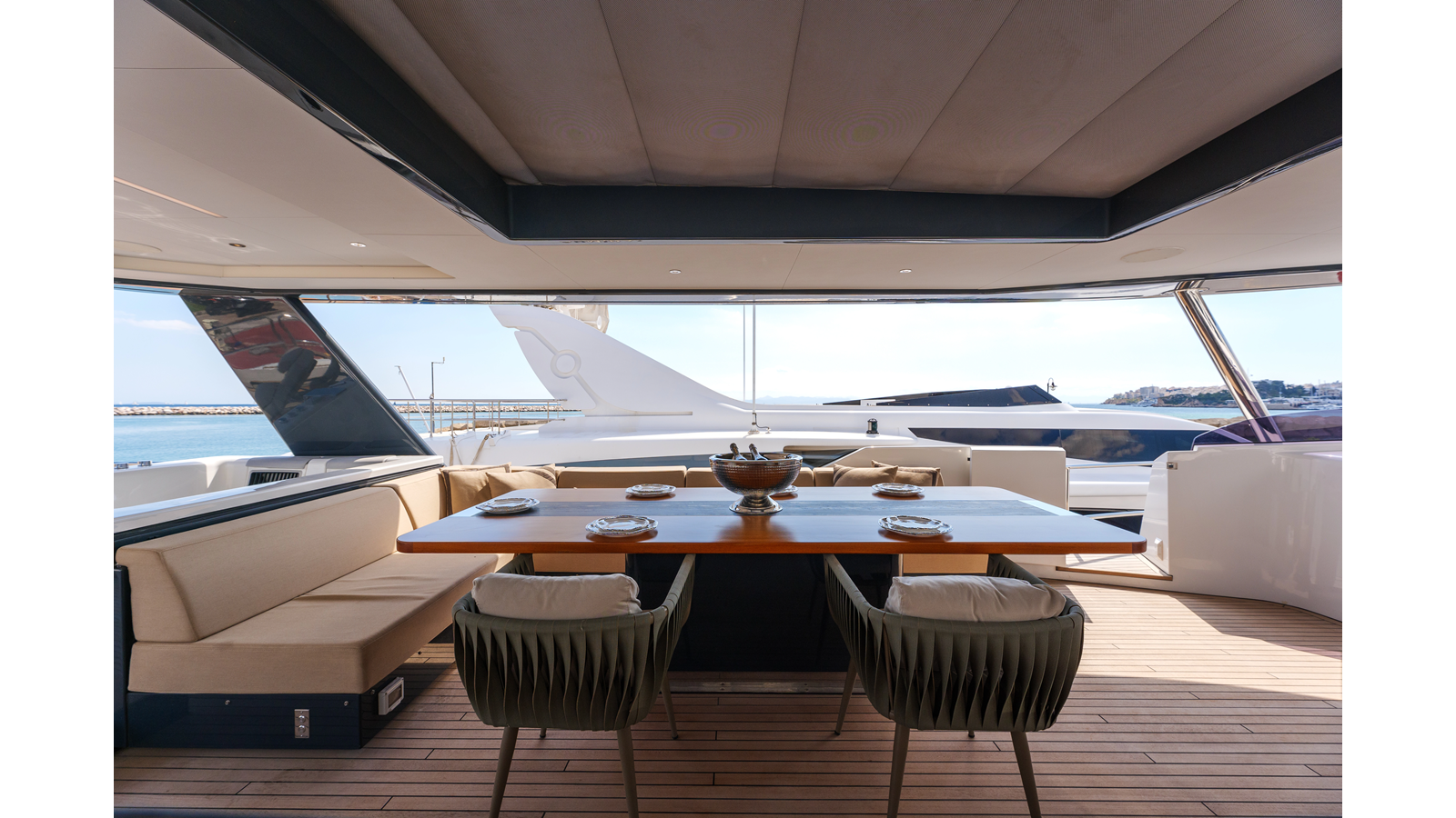 Sirena Yachts, Finland Motor Yacht HELIOPHILIA For Sale