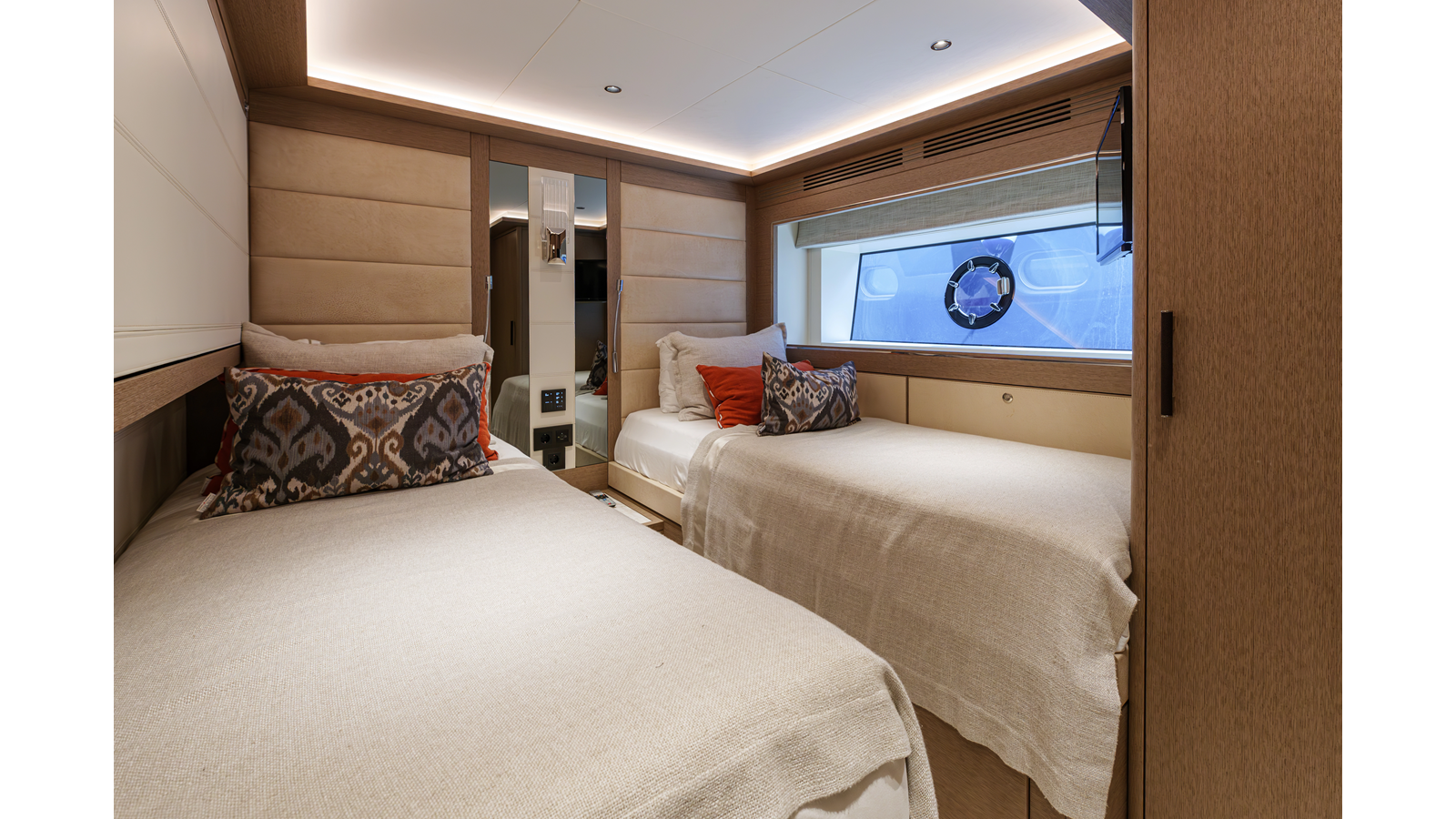 Sirena Yachts, Finland Motor Yacht HELIOPHILIA For Sale