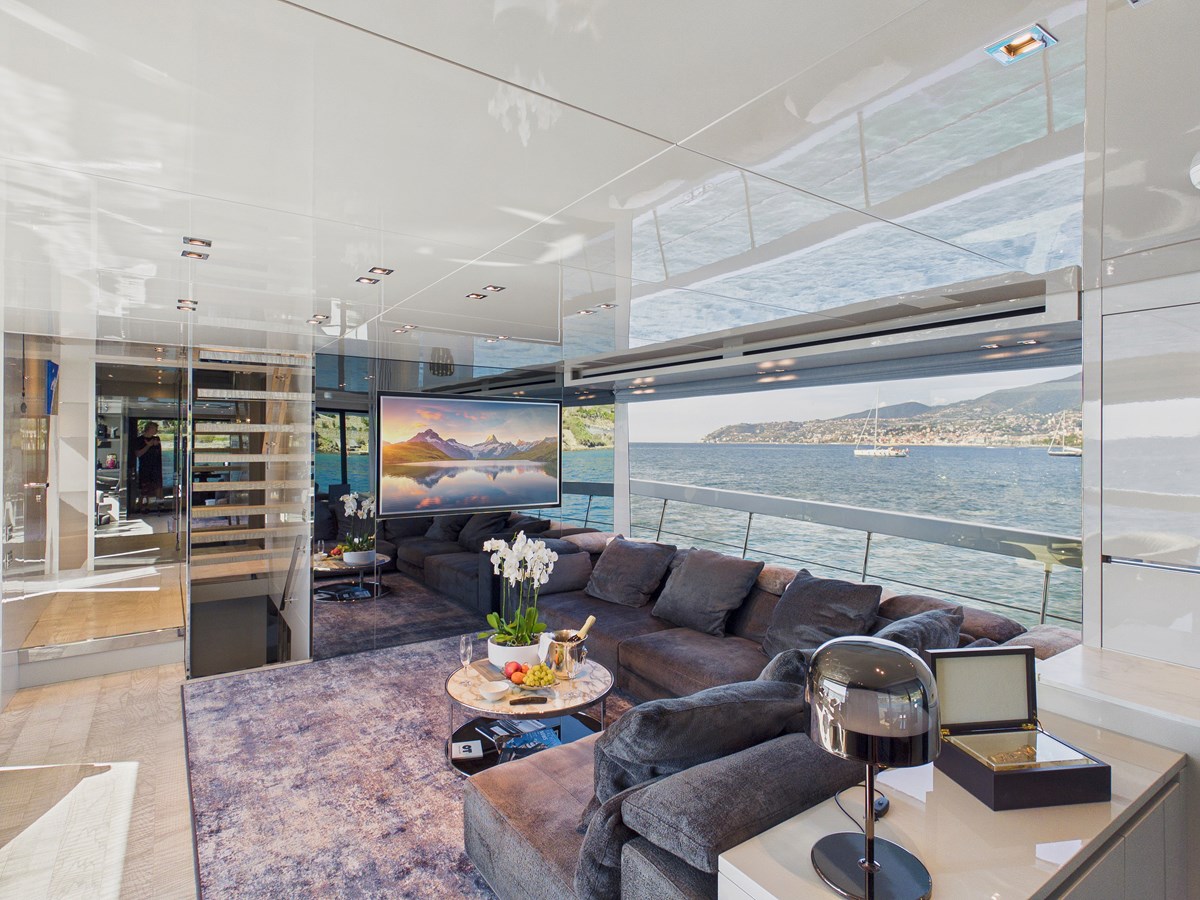Sanlorenzo Yachts Motor Yacht Lady Larisa For Sale