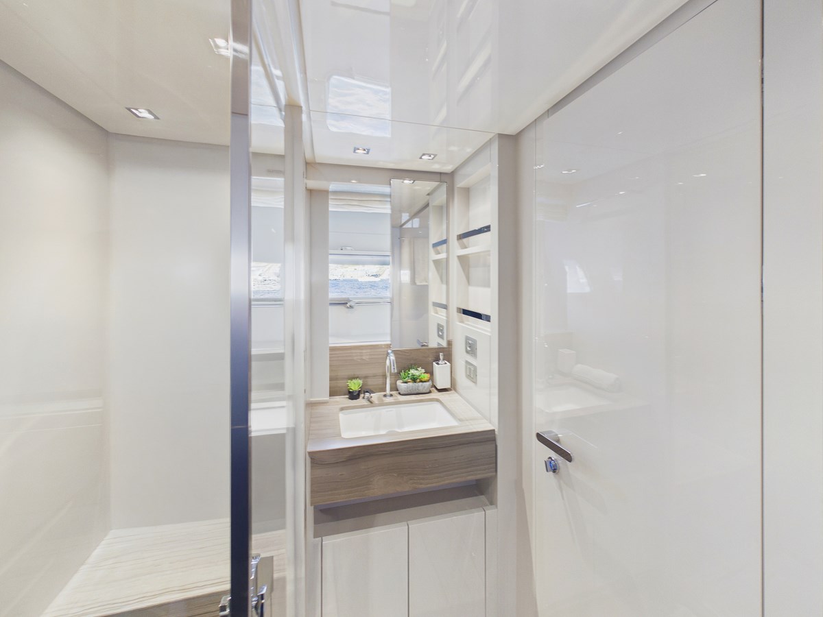 Sanlorenzo Yachts Motor Yacht Lady Larisa For Sale