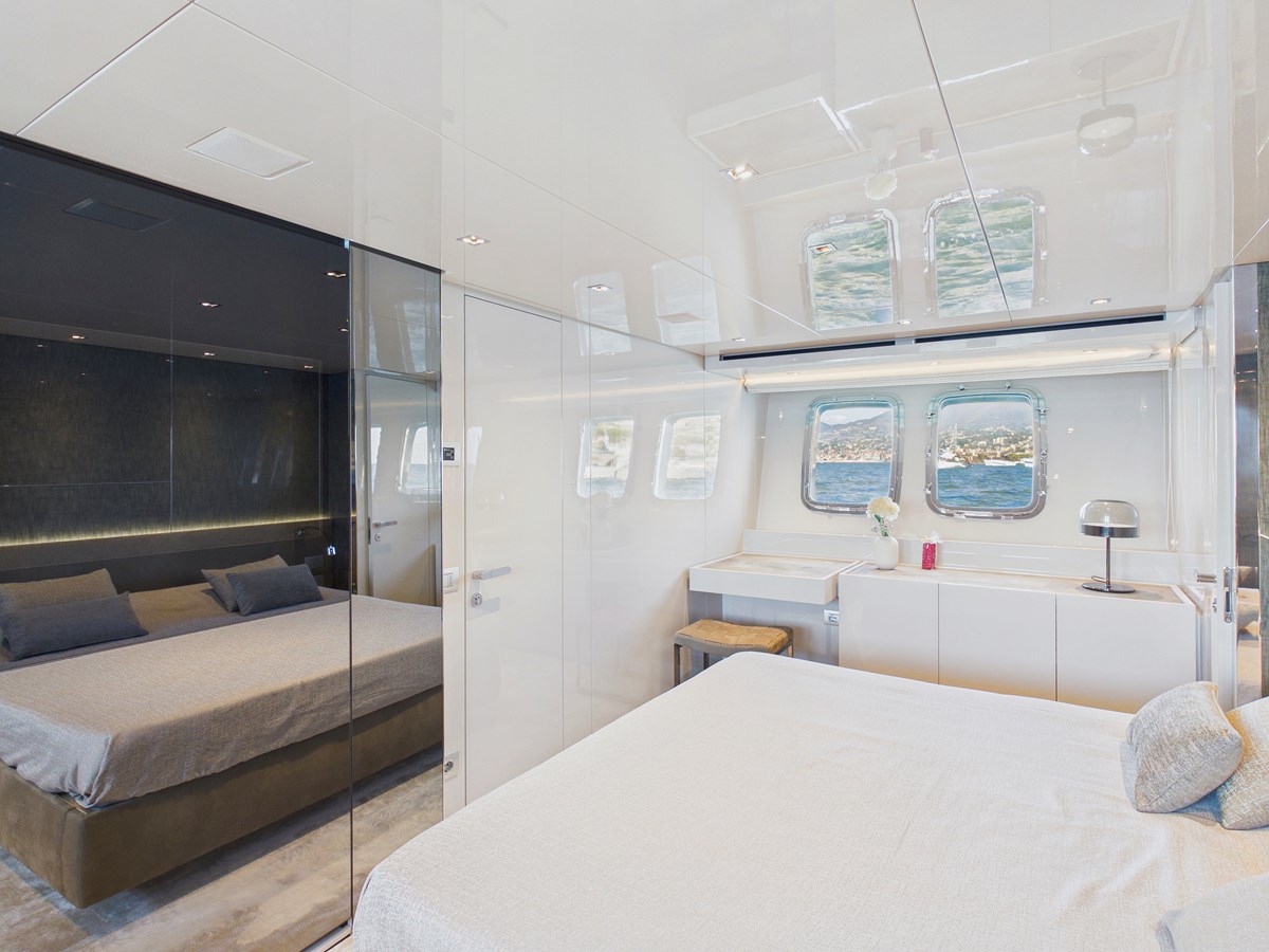 Sanlorenzo Yachts Motor Yacht Lady Larisa For Sale