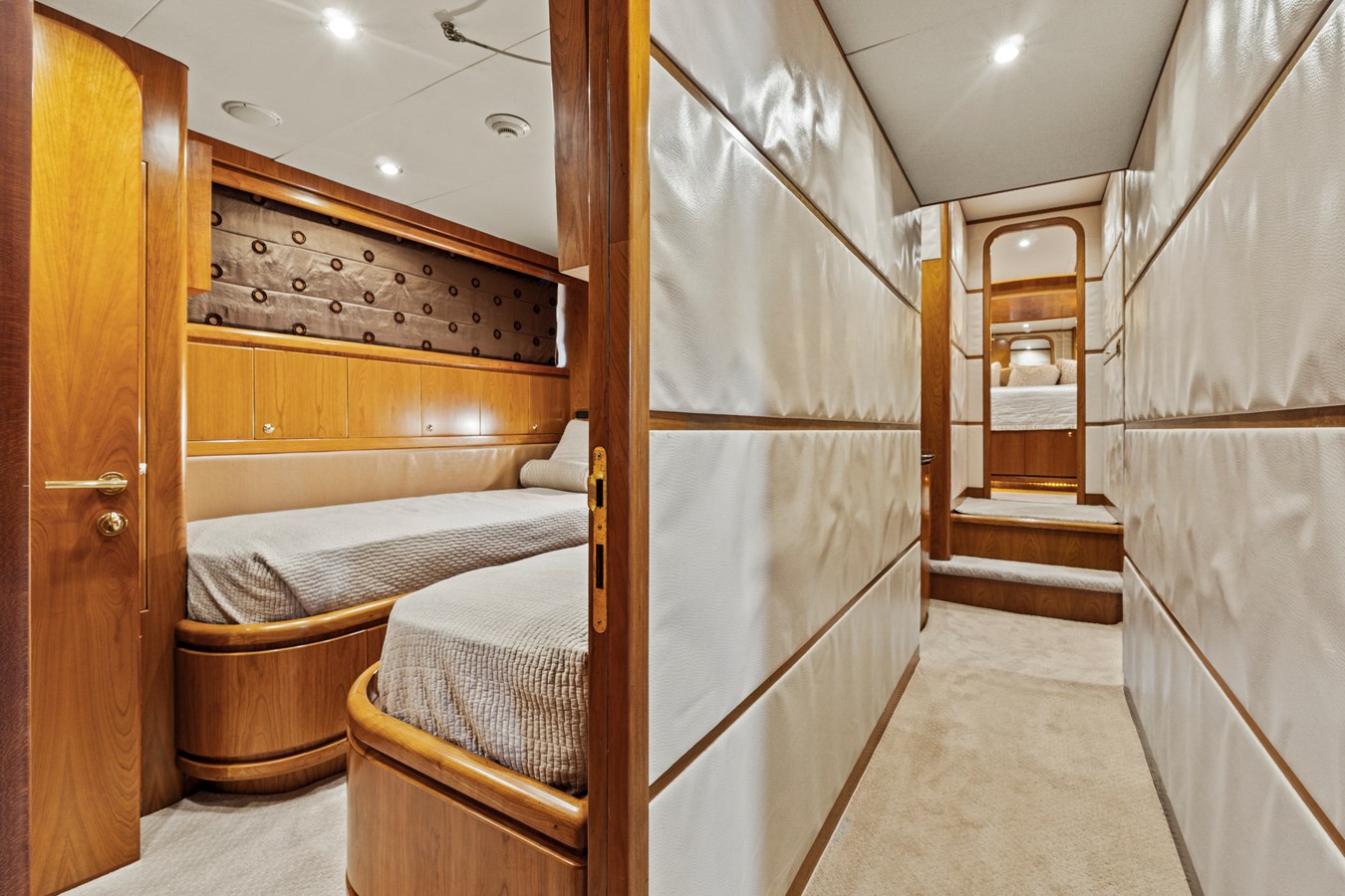 Hargrave Custom Yachts Motor Yacht ROXY MARIA For Sale