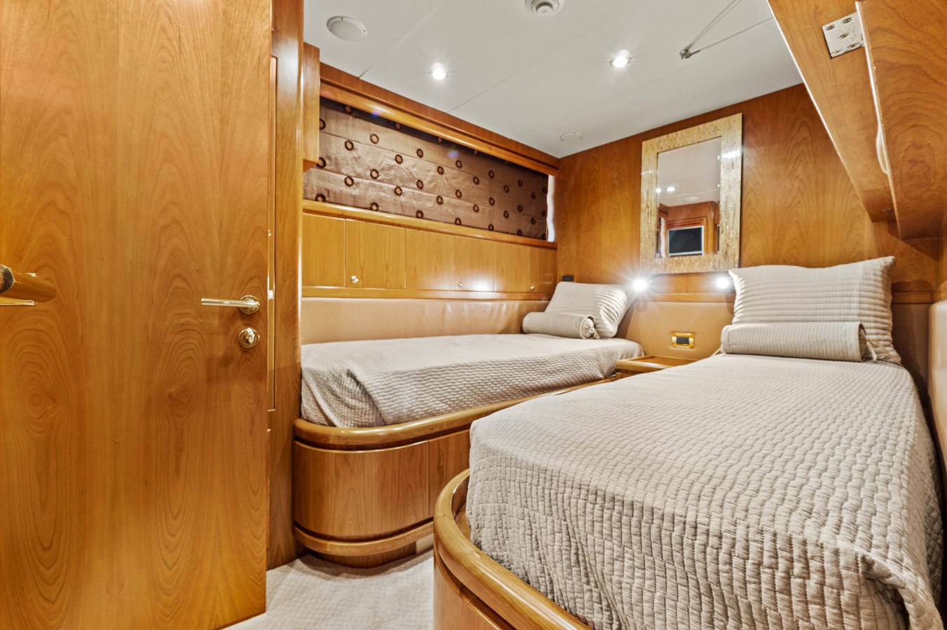 Hargrave Custom Yachts Motor Yacht ROXY MARIA For Sale