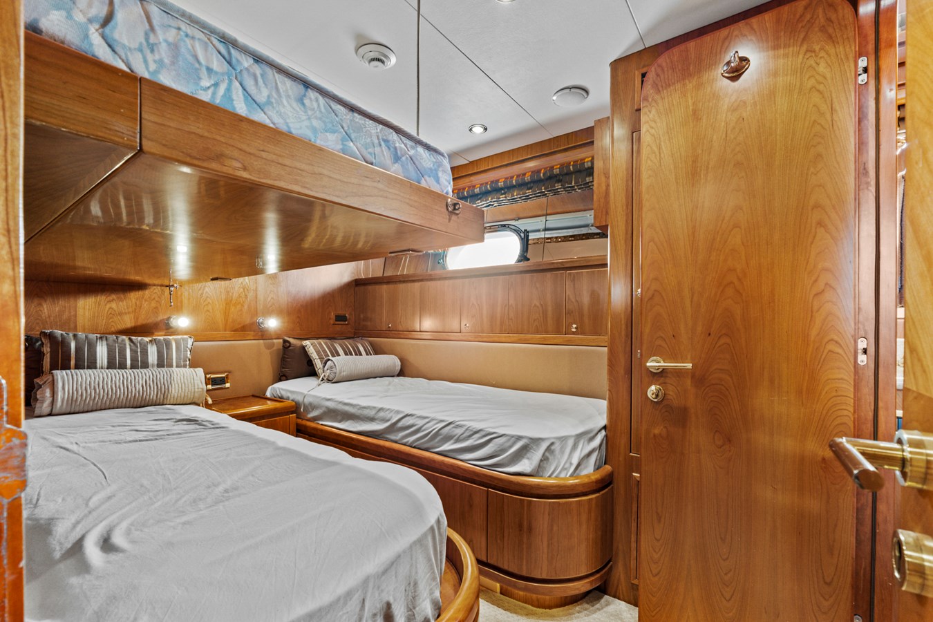 Hargrave Custom Yachts Motor Yacht ROXY MARIA For Sale