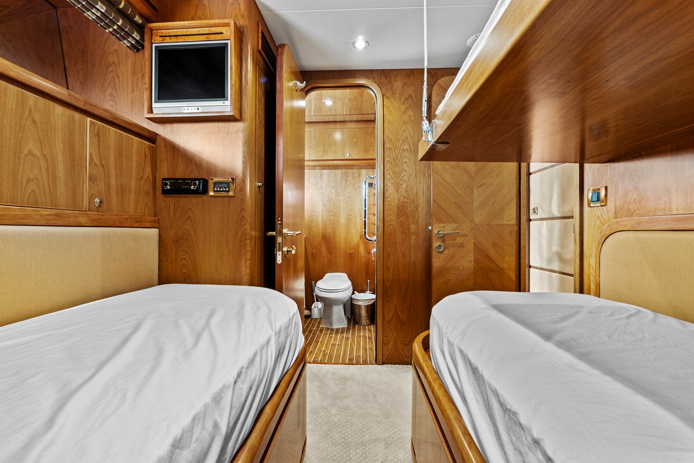 Hargrave Custom Yachts Motor Yacht ROXY MARIA For Sale