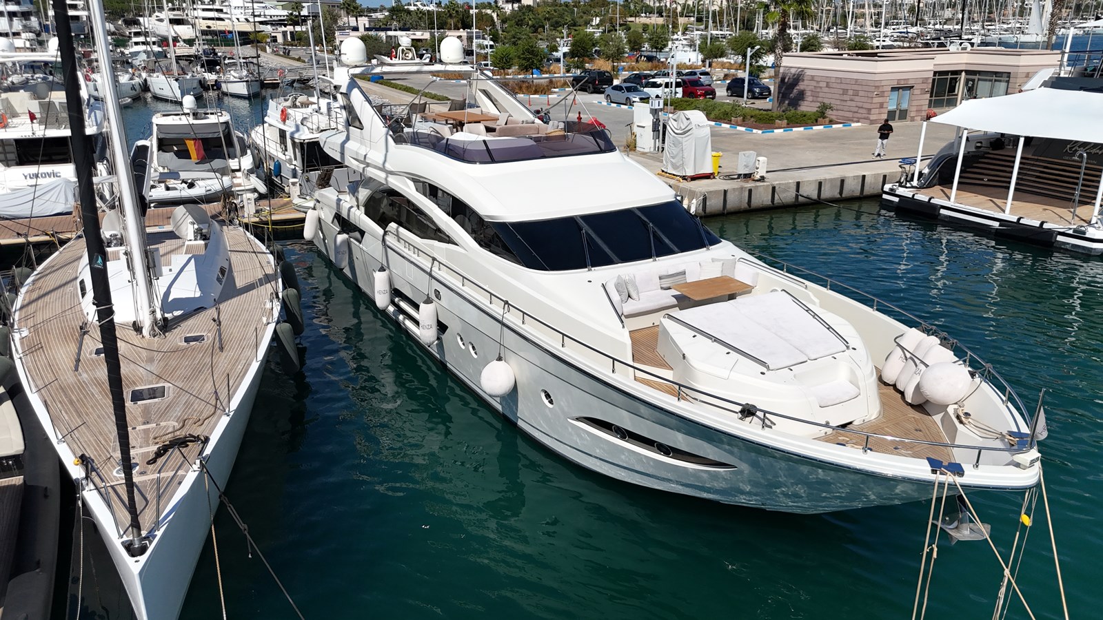 Dominator Motor Yacht Dominator For Sale