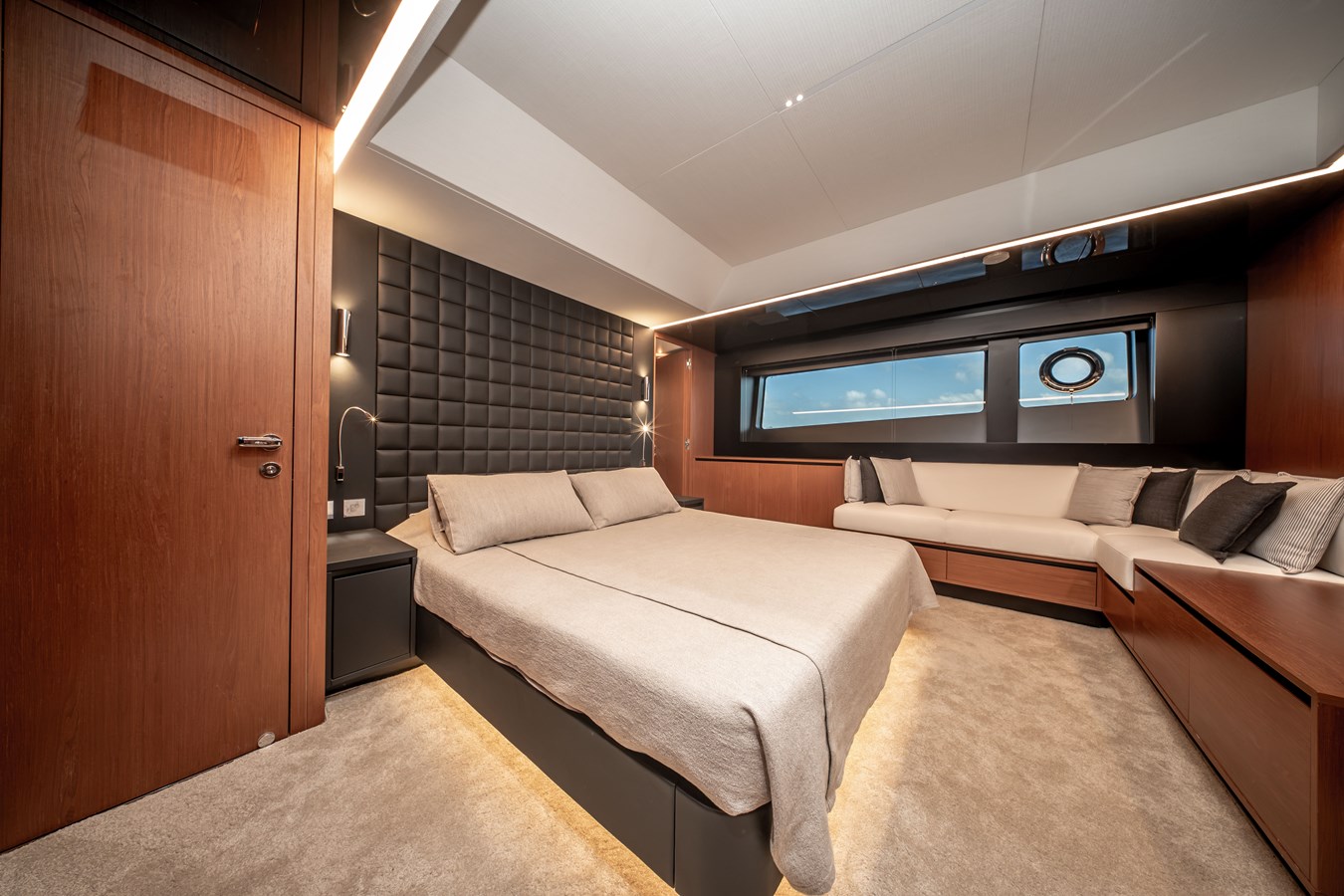 Cantieri Riva Spa Motor Yacht CREA For Sale