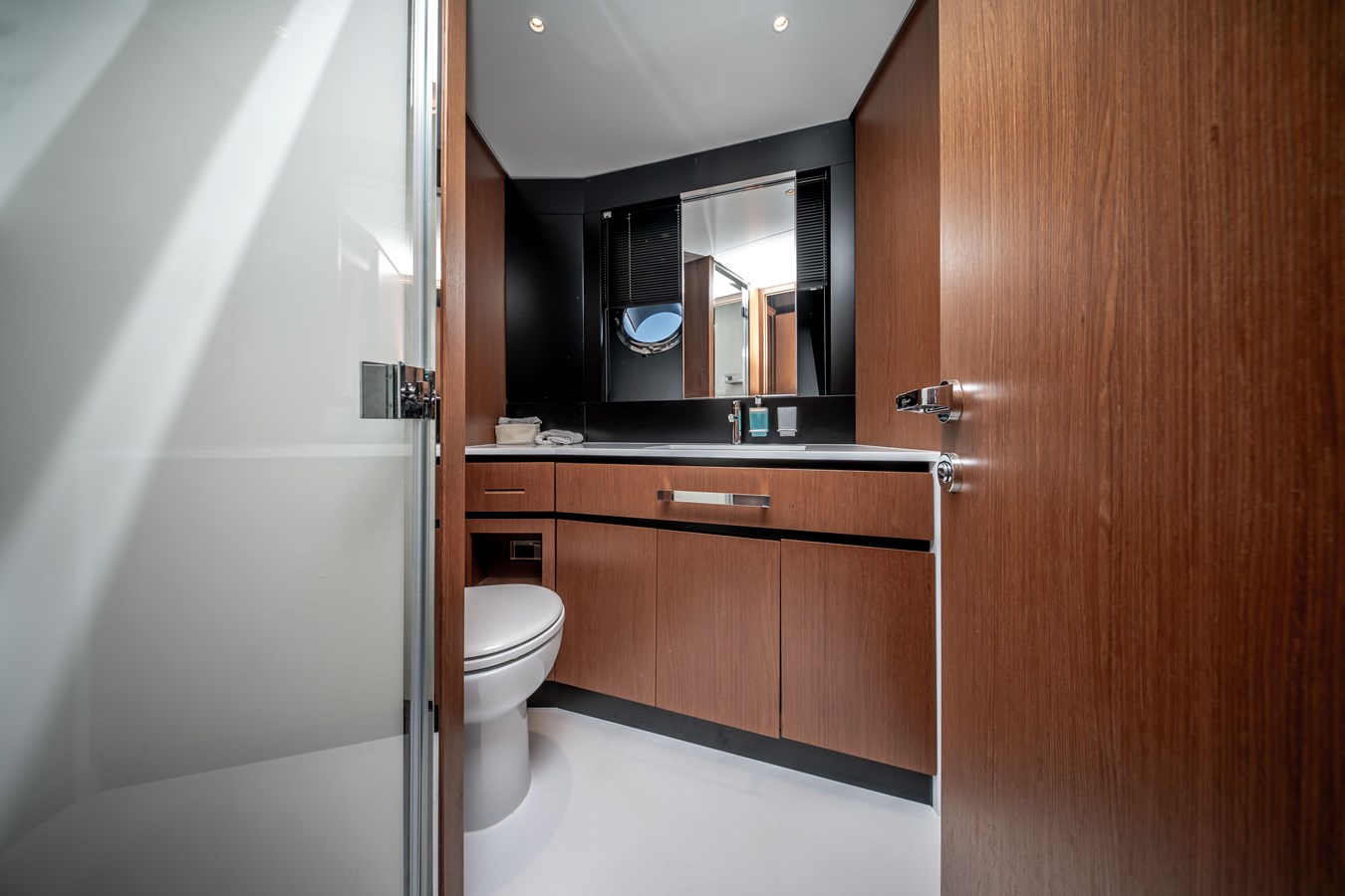 Cantieri Riva Spa Motor Yacht CREA For Sale