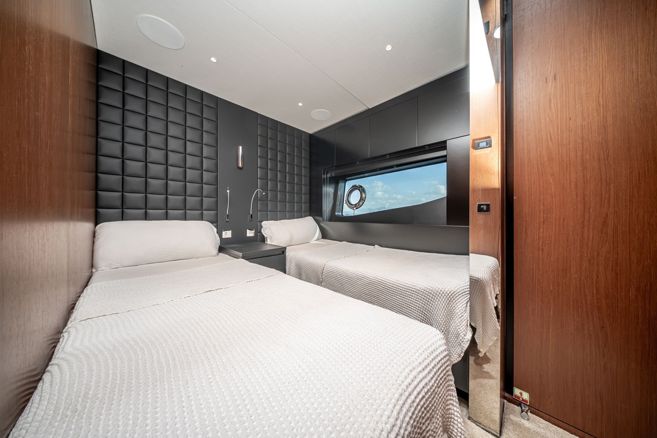 Cantieri Riva Spa Motor Yacht CREA For Sale