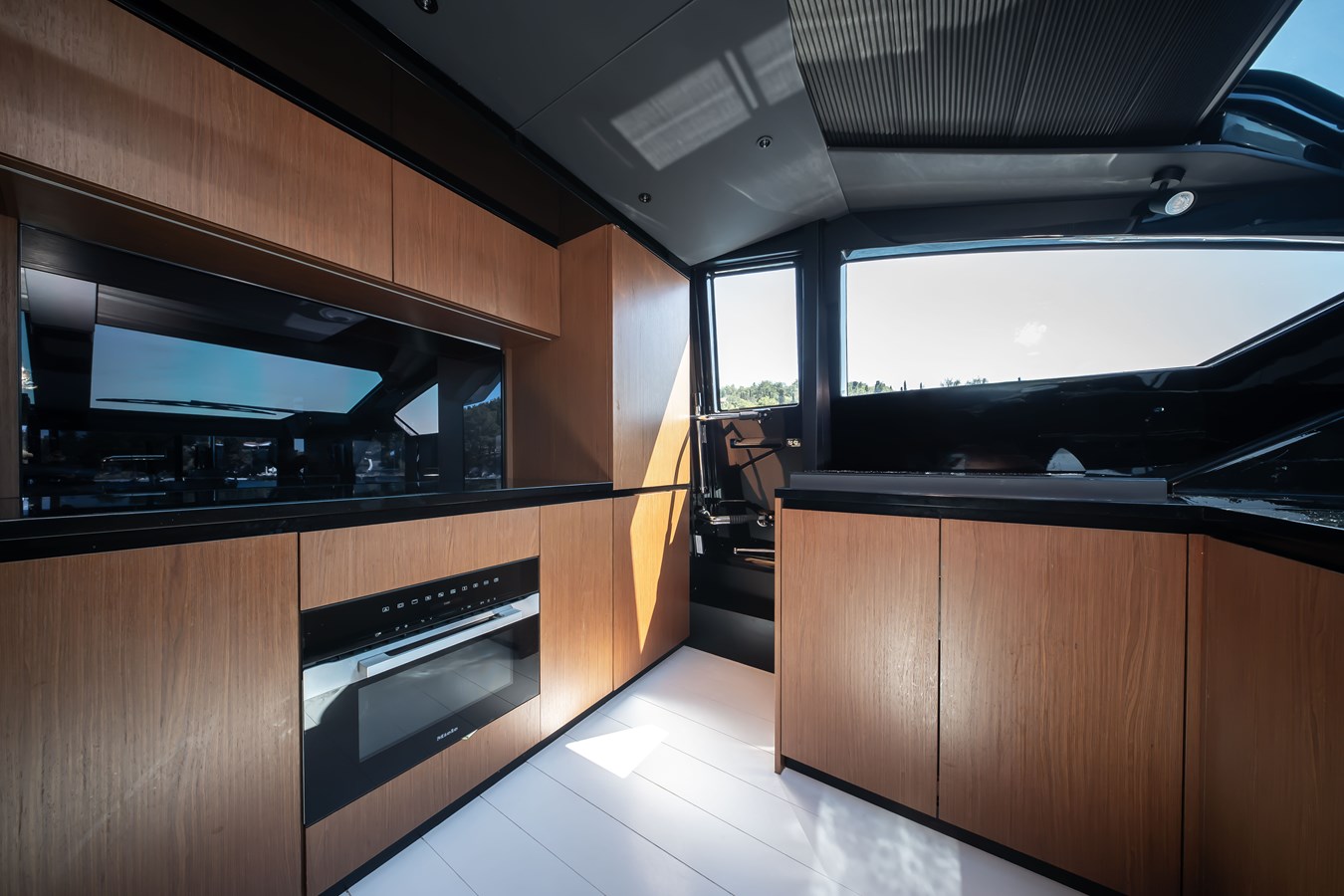 Cantieri Riva Spa Motor Yacht CREA For Sale