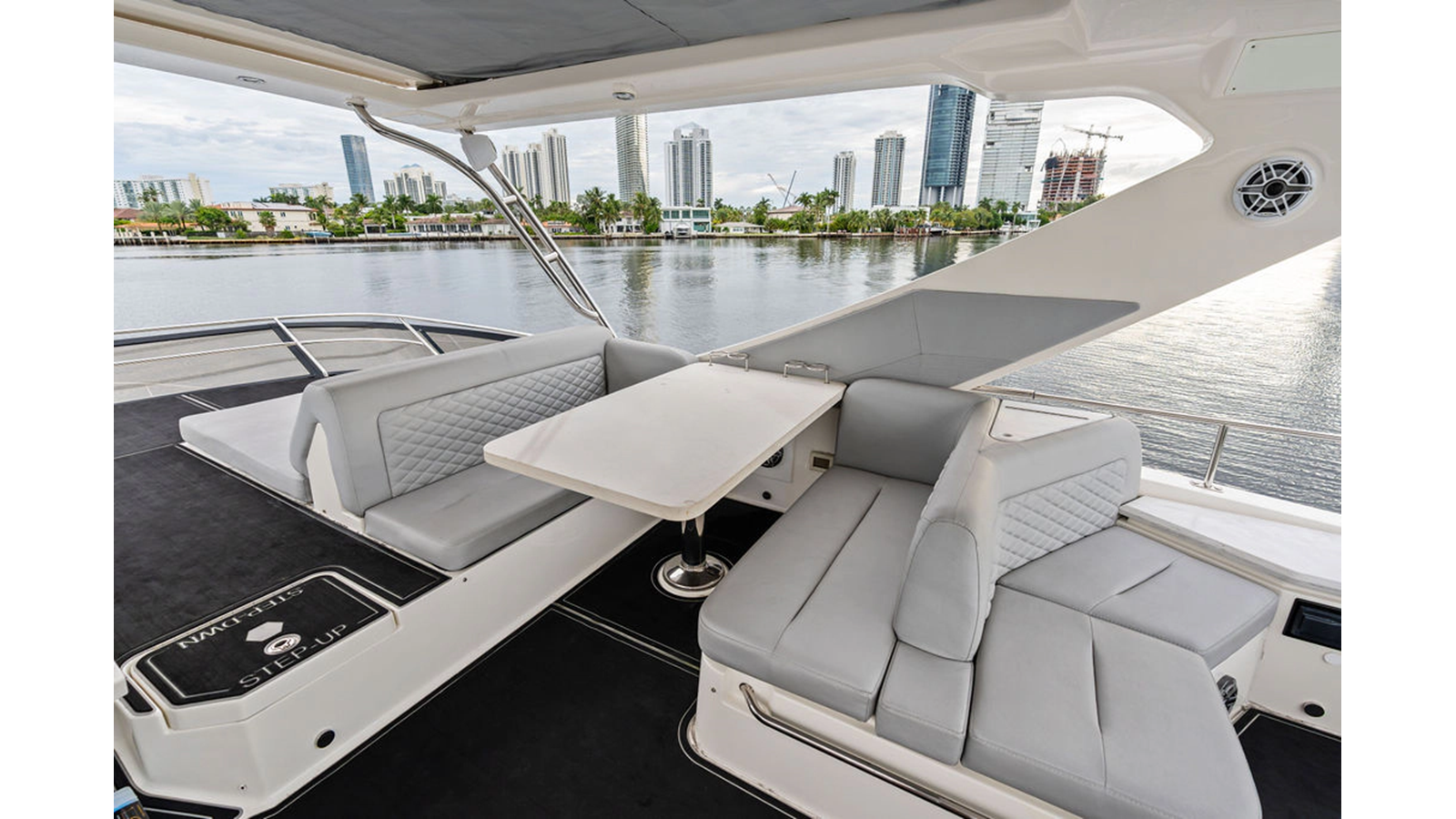 Sea Ray Motor Yacht KRAKEN For Sale