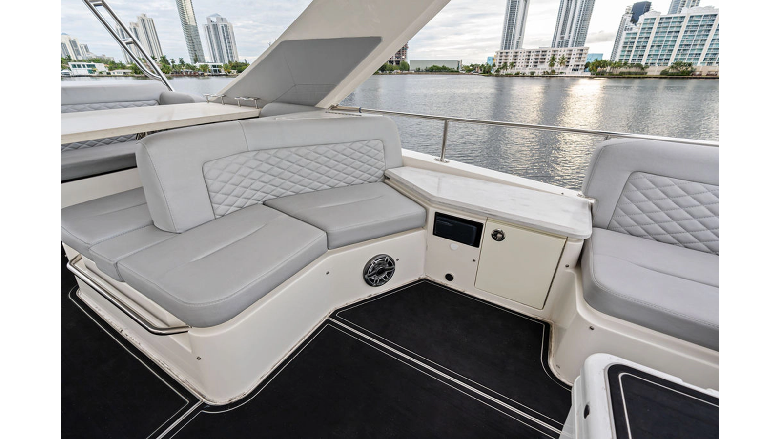 Sea Ray Motor Yacht KRAKEN For Sale