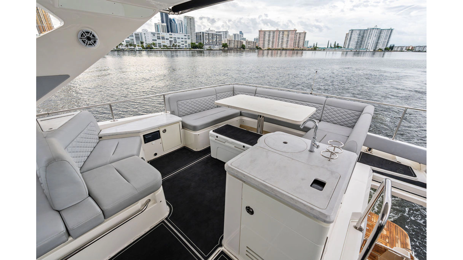 Sea Ray Motor Yacht KRAKEN For Sale