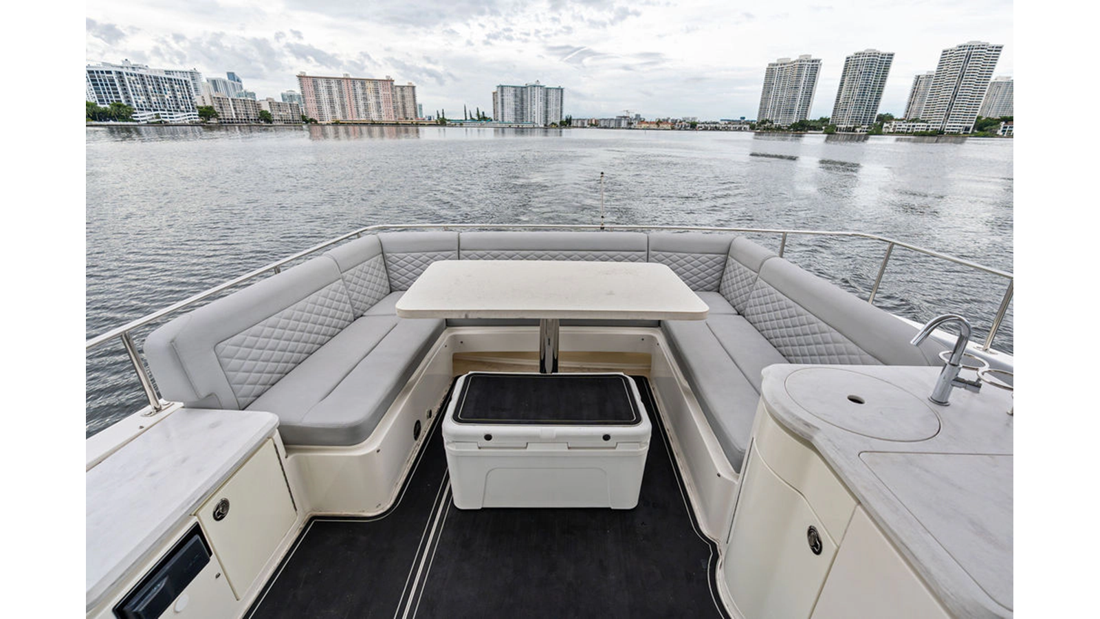 Sea Ray Motor Yacht KRAKEN For Sale