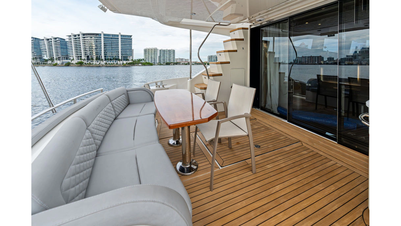 Sea Ray Motor Yacht KRAKEN For Sale