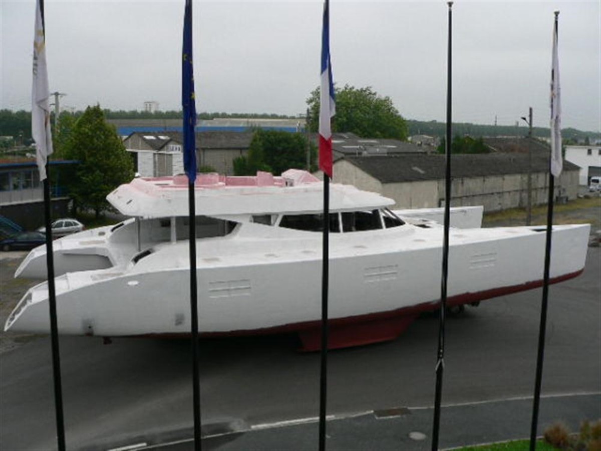 Yapluka Catamaran 100' 2008 Yapluka 100 DD For Sale